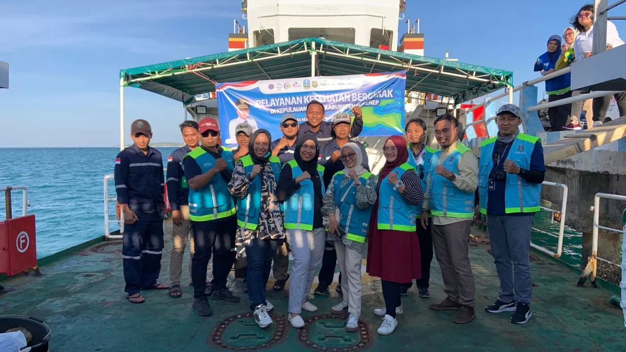 Hari Terakhir Pelayanan Kesehatan Bergerak di Pulau Raas