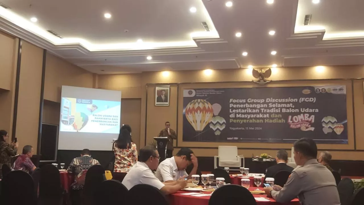 Otoritas Bandar Udara Wilayah III Gelar FGD Bahaya Balon Udara Bagi Keselamatan Penerbangan