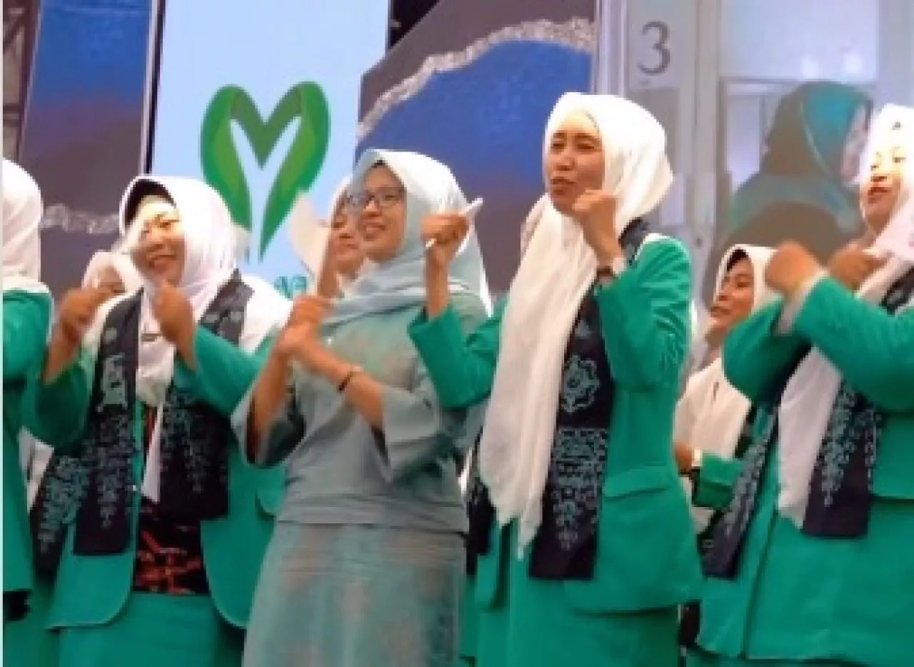 Bupati Blitar Rini Syarifah Ajak Fatayat NU Hapus Kekerasan dan Kemiskinan dalam Masyarakat