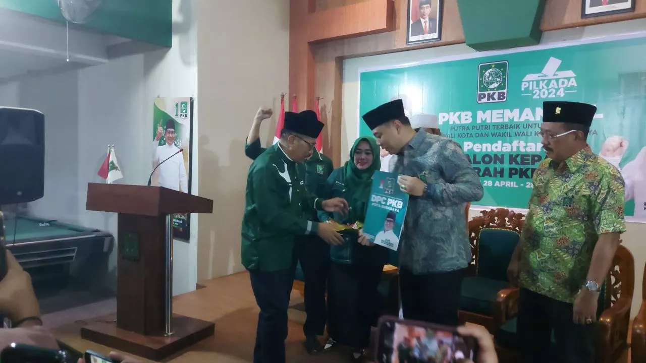 Pilkada 2024, PDIP Surabaya Tetap Komitmen Usung Eri-Armuji