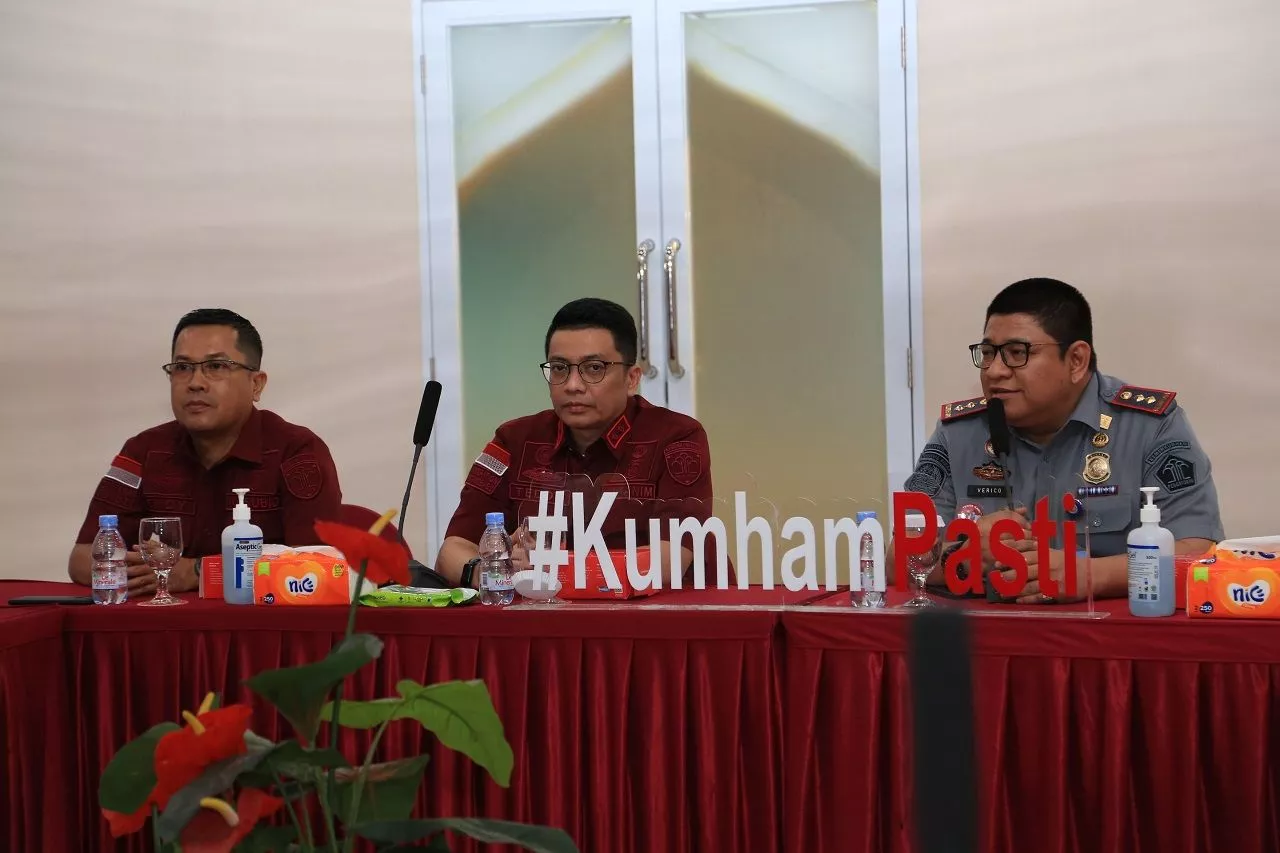 Kantor Imigrasi Kelas II Non TPI Kotamobagu Studi Tiru ke Kantor Imigrasi Kelas I TPI Tanjung Perak