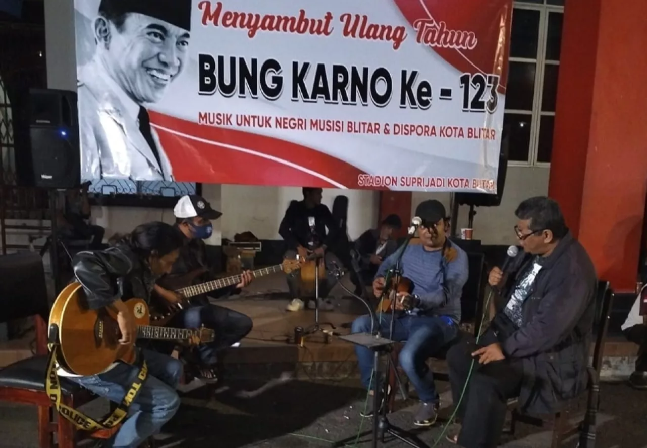 Sambut Ultah Bung Karno ke-123, Musisi Blitar dan Dispora Gelar Acara Musik Untuk Negeri