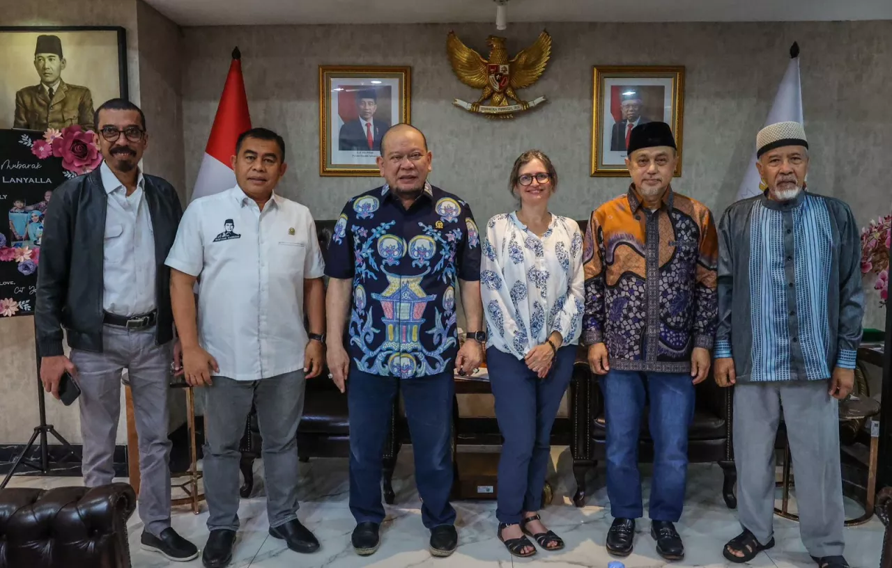 Direktur International Survival Asia Temui Ketua DPD RI, Bahas Perlindungan Orang Tobelo Dalam