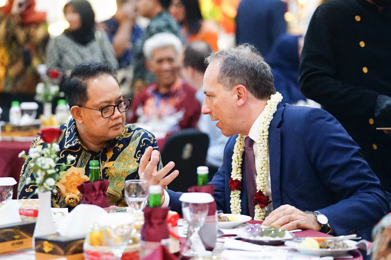 Joint Working Group (JWG) Indonesia-Prancis, Pj. Gubernur Adhy Kenalkan Keindahan Pariwisata Jatim