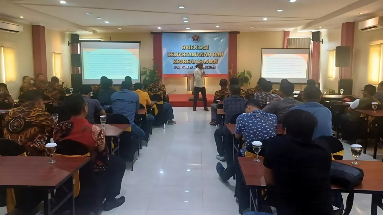 Komitmen Tingkatkan Kapasitas, 50 Jurnalis Ikuti OKK PWI Lamongan