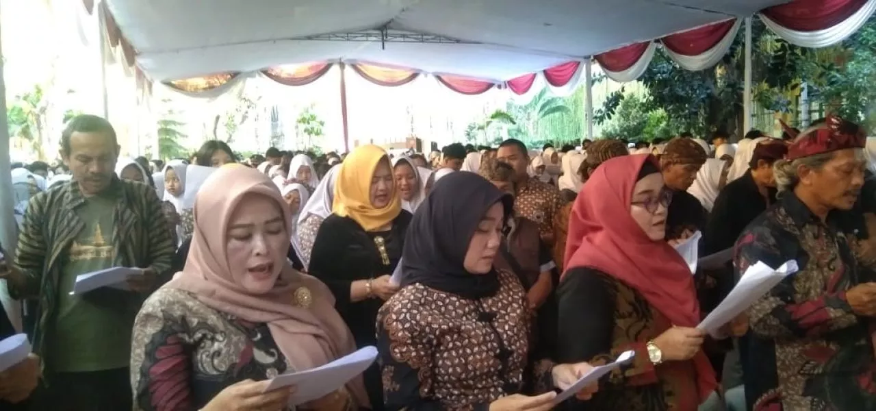 Seribu Warga Sidoarjo Kumandangkan Tembang Macapat Gagrak 