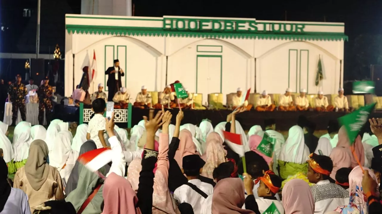 Drama Kolosal Resolusi Jihad NU Meriahkan Peringatan HSN di Tugu Pahlawan