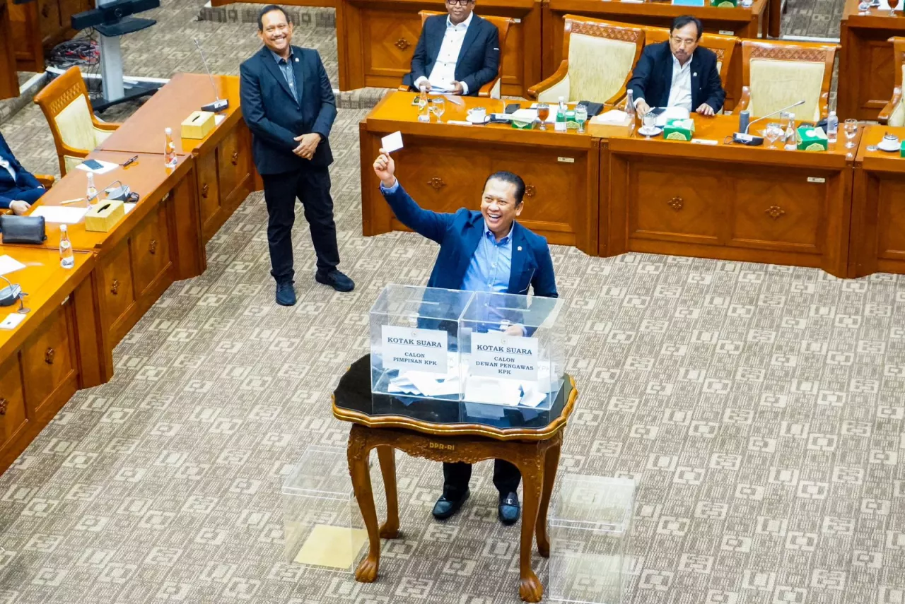 Bamsoet Nilai Pimpinan Baru KPK 2024-2029  Solid dan Komplet