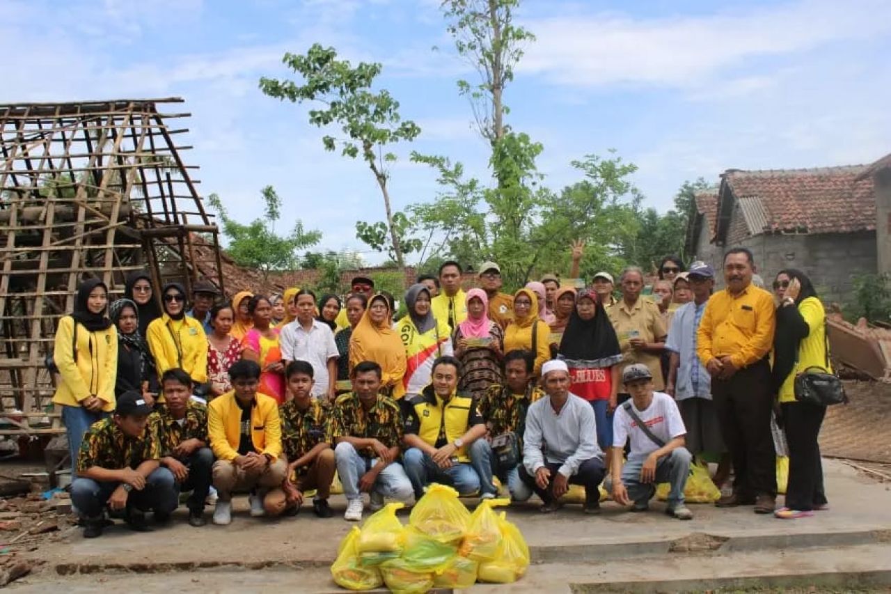 Golkar Bondowoso Peduli Korban Puting Beliung