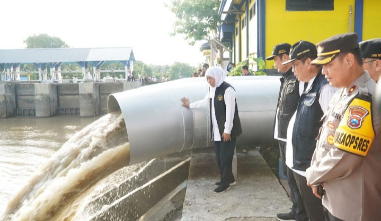 Gubernur Jatim Resmikan Pompa Berkapasitas 10.000 Liter Per Detik untuk Atasi Banjir Bendungan Jero