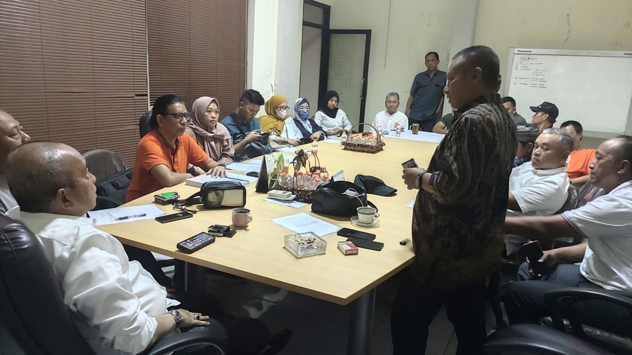 P3I Jatim Siapkan Judicial Review Perda Baru Reklame Surabaya