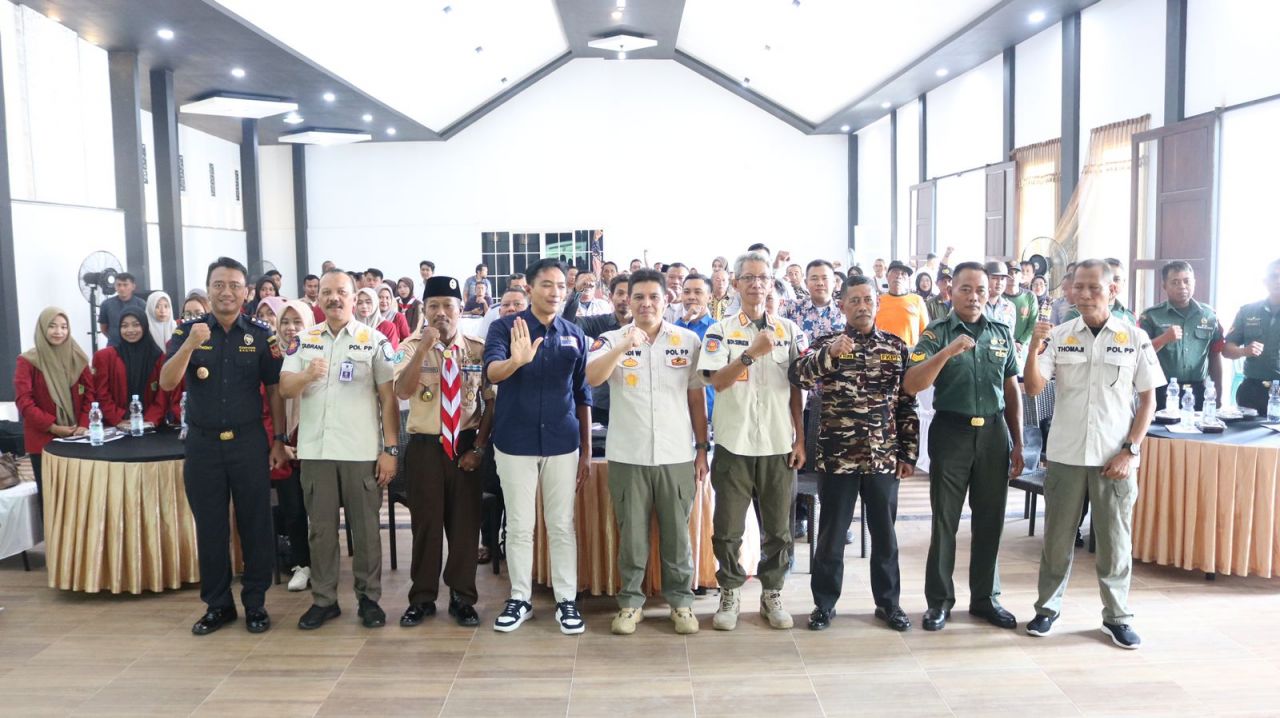 Pendapatan Cukai Rokok Jatim Turun 400 M
