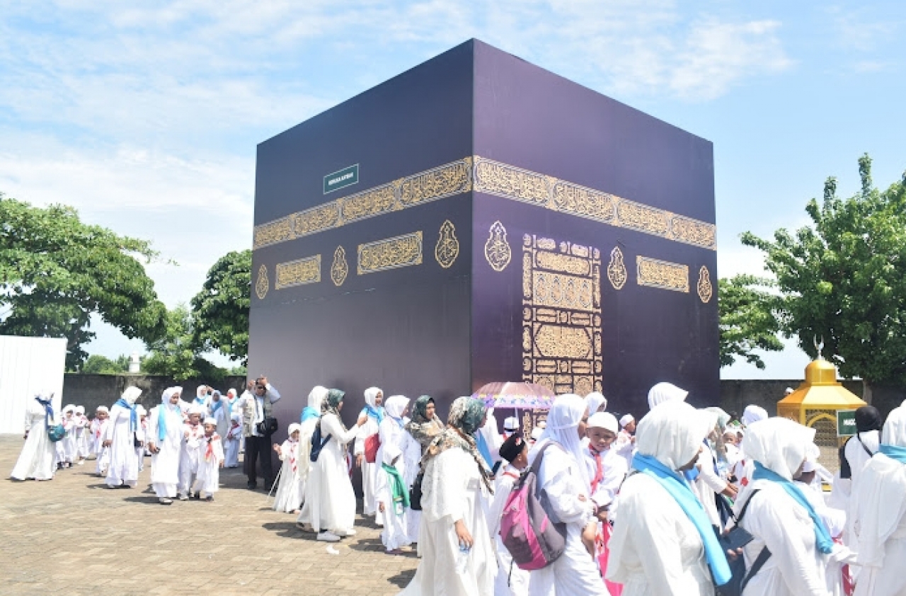 WBL Suguhkan Sesuatu yang Berbeda, Gelar Manasik Haji untuk Ribuan Anak