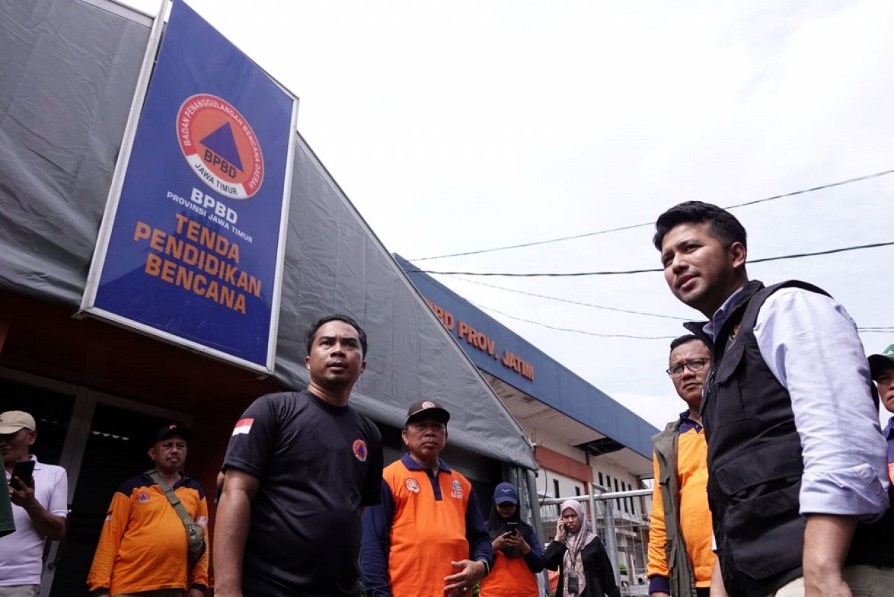 Wagub Emil Tegaskan Percepatan Pembersihan Enceng Gondok Guna Cegah Banjir Susulan