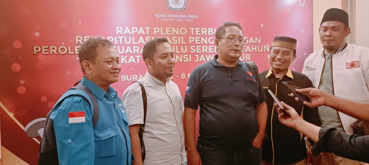 Lambatnya Rekapitulasi Suara di KPU Surabaya Bikin Gerah, Saksi Perindo Angkat Suara