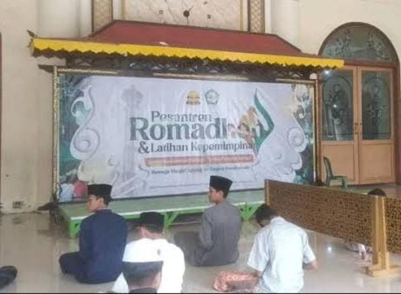 Remas Masjid Agung At-Taqwa Bondowoso menggelar Pesantren Ramadan 1445 H
