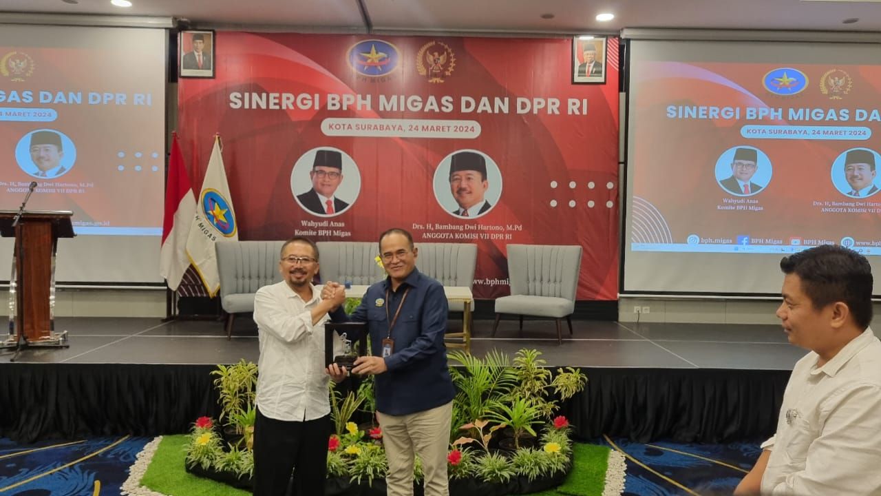 Komisi VII DPR RI bersama BPH Migas Sosialisasi Tata Kelola dan Regulasi Bahan Bakar Minyak