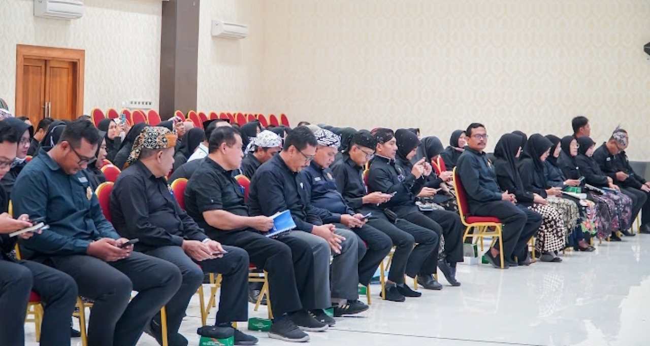 Keterangan foto:- forum lintas perangkat daerah, sinkronisasi perencanaan pembangunan Kabupaten Lamongan tahun 2025