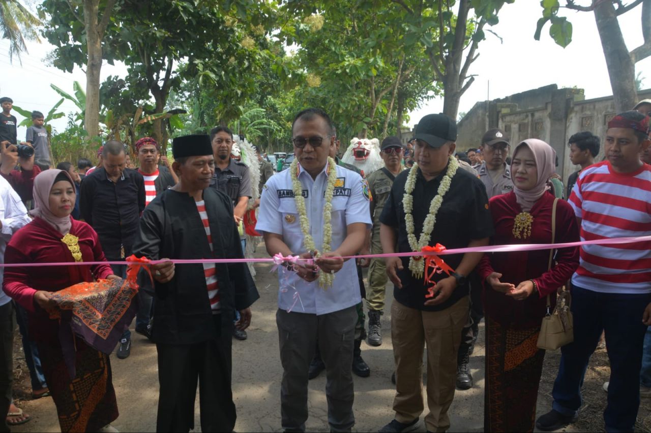 Buka Festival Khadisah, Pj Bupati Bondowoso: Jadi Contoh Bagi Desa  Lain Untuk Angkat Potensi Lokal