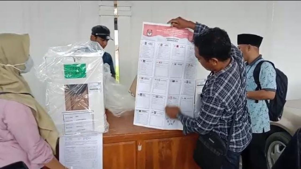 Kertas Plano Ditemukan Kosong di 6 TPS disaat Proses Sanding Data