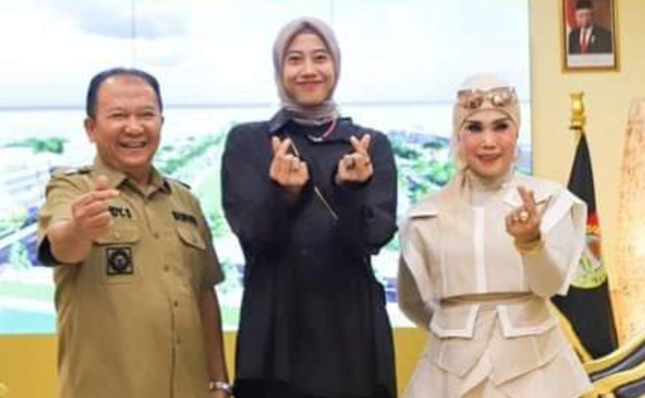 Megatron Pulkam, Disambut Hangat Bupati Jember