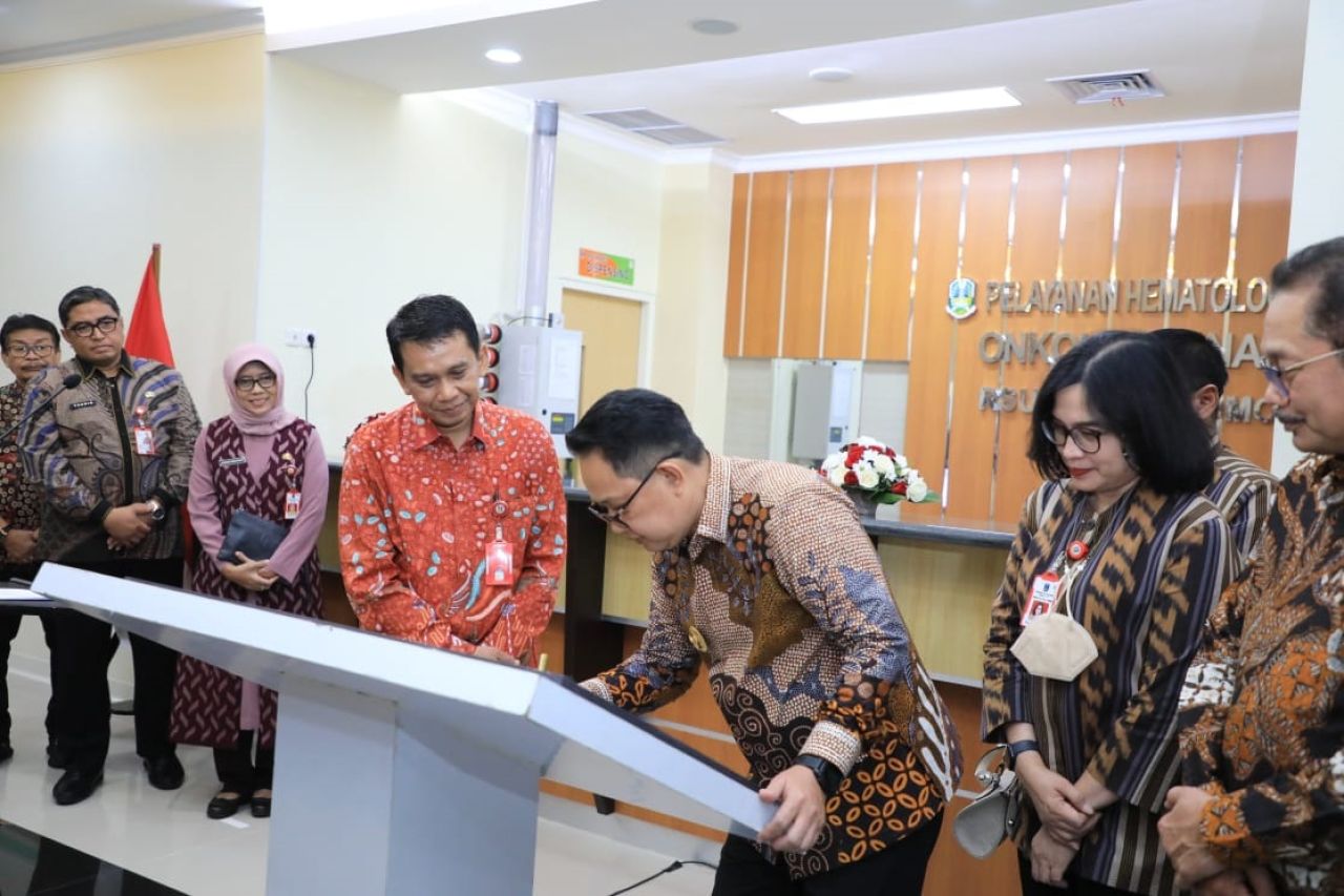 Maksimalkan Pelayanan, Pj. Gubernur Adhy Resmikan Layanan Hematologi Onkologi Anak RSUD Dr. Soetomo