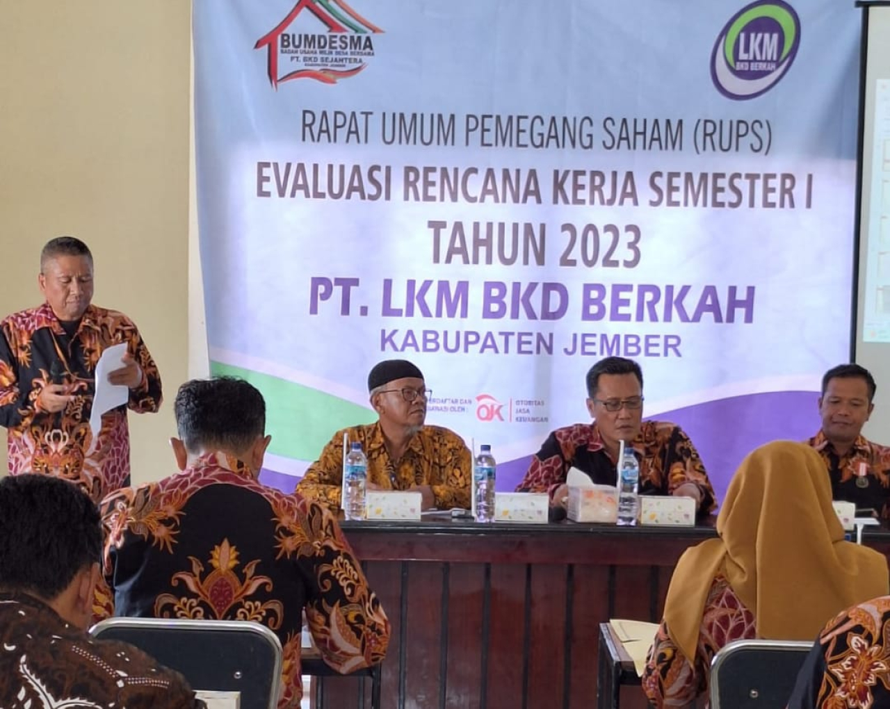 Keterangan: Evaluasi kerja tahun 2023
