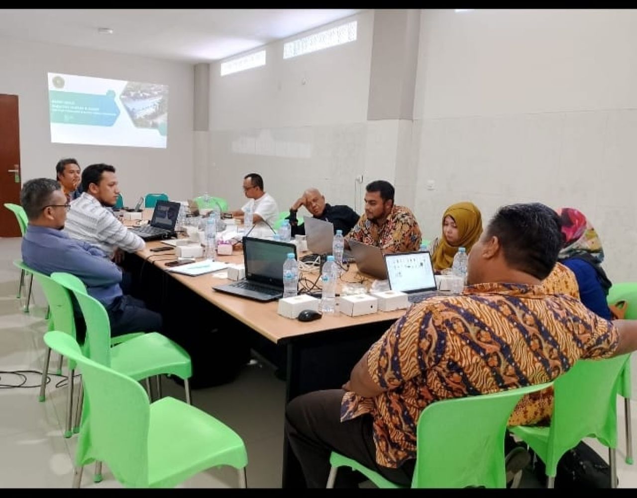 Rapat Kerja ITB Yadika Pasuruan