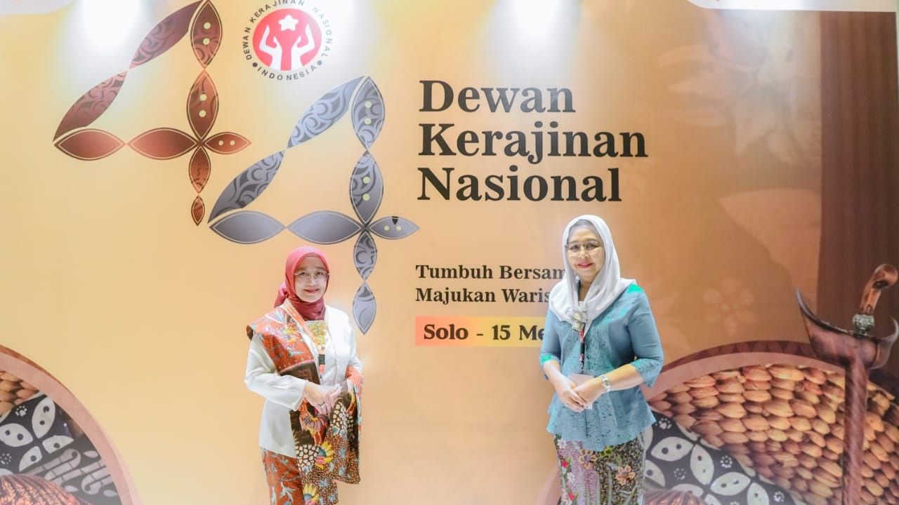 Pj. Ketua Dekranasda Jatim Ajak Tumbuhkan dan Tanamkan Cinta Produk Dalam Negeri