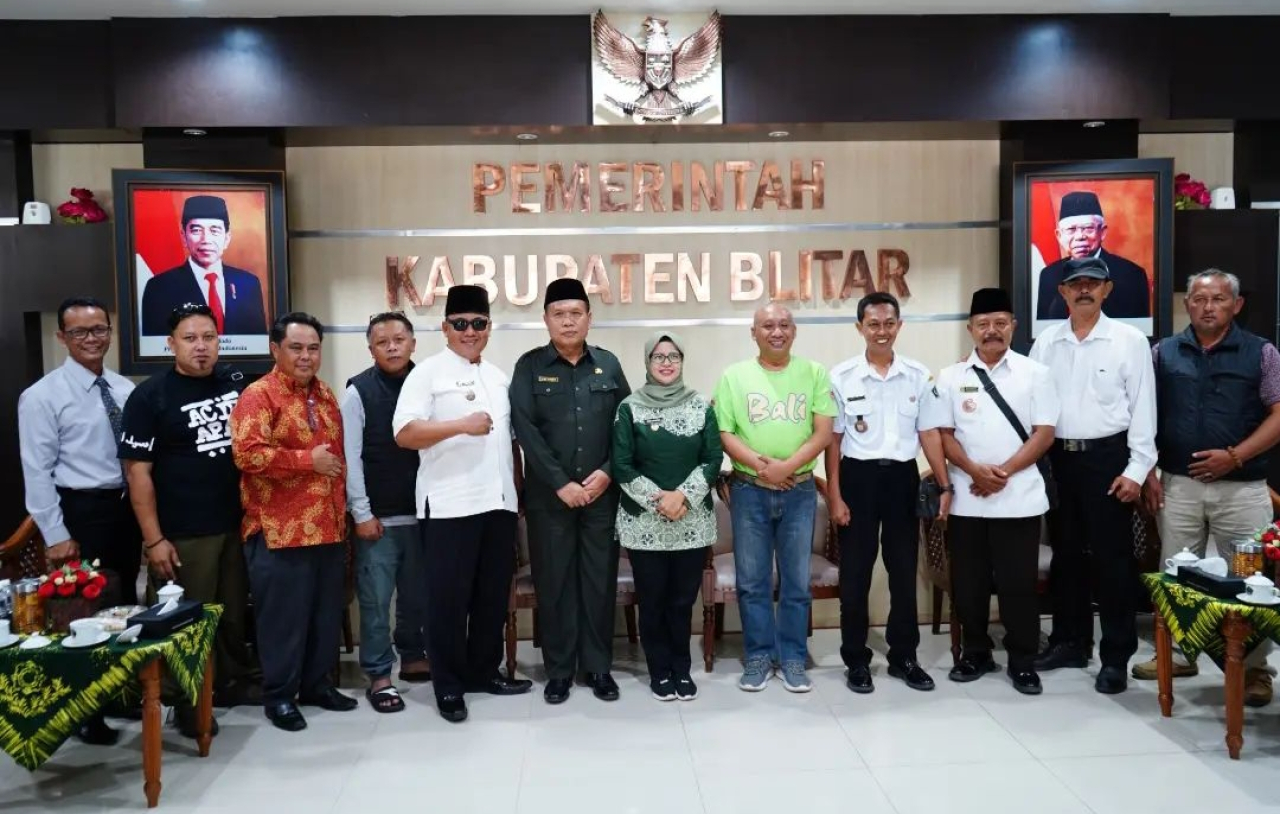 Berangkatkan Perwakilan Kades ke Istora Senayan Jakarta, Bupati Blitar Pesankan Ini