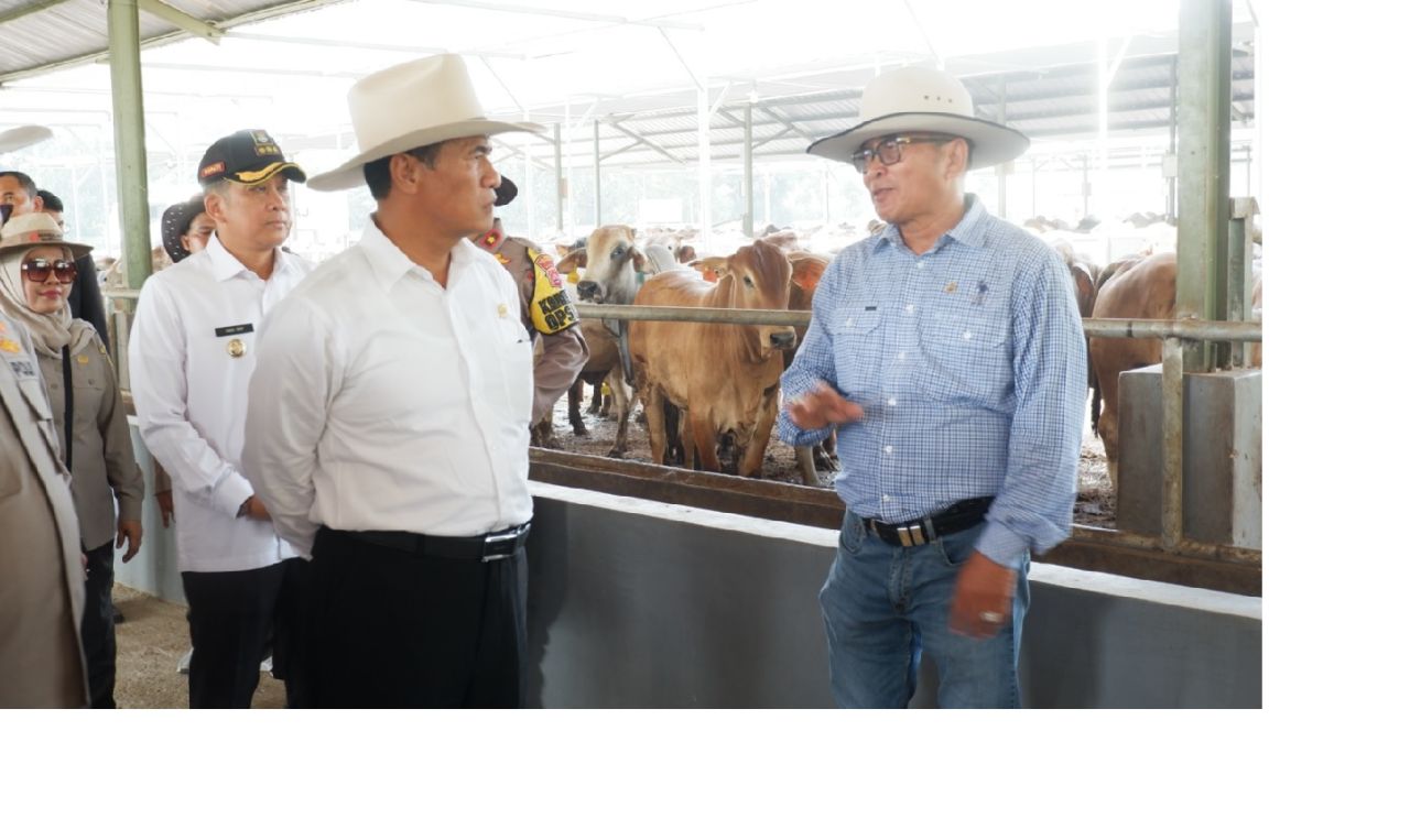 Menteri Pertanian Angkat Topi untuk Arie Triyono dan Peternakan Terpadu di Balaraja