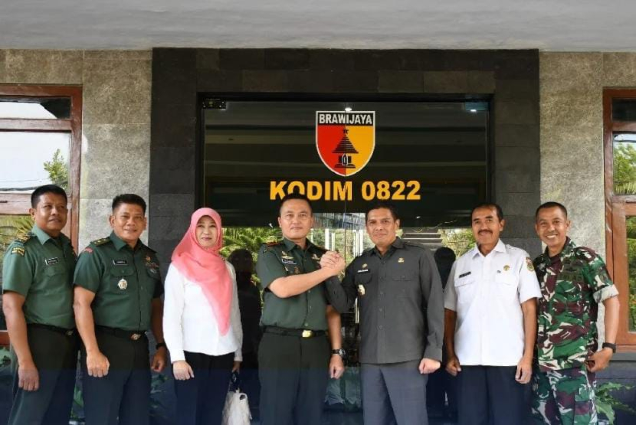 Hadi Awali Tugasnya Sebagai PJ Bupati Bondowoso Dengan Bersilaturahim