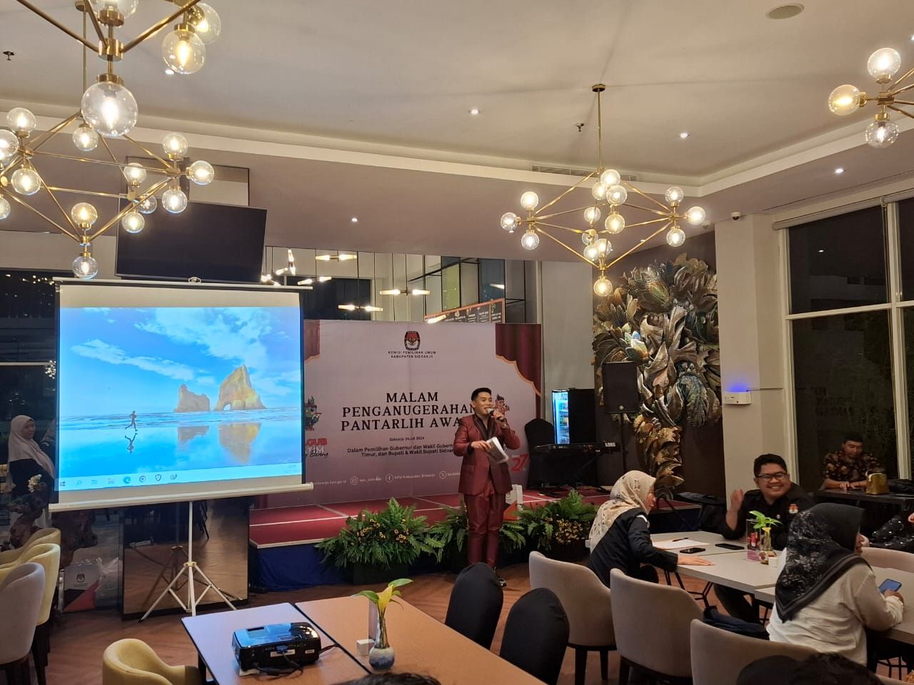 Apresiasi Kinerja Pantarlih, KPU Sidoarjo Gelar Penganugerahan Pantarlih Award