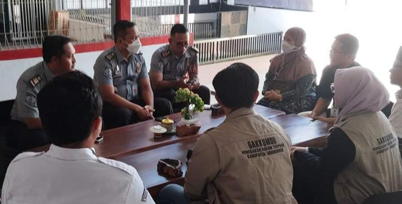 KPU Bondowoso Lakukan Kunjungan ke Lapas IIB Kabupaten Bondowoso Terkait TPS Lokus pada Pilkada 2024