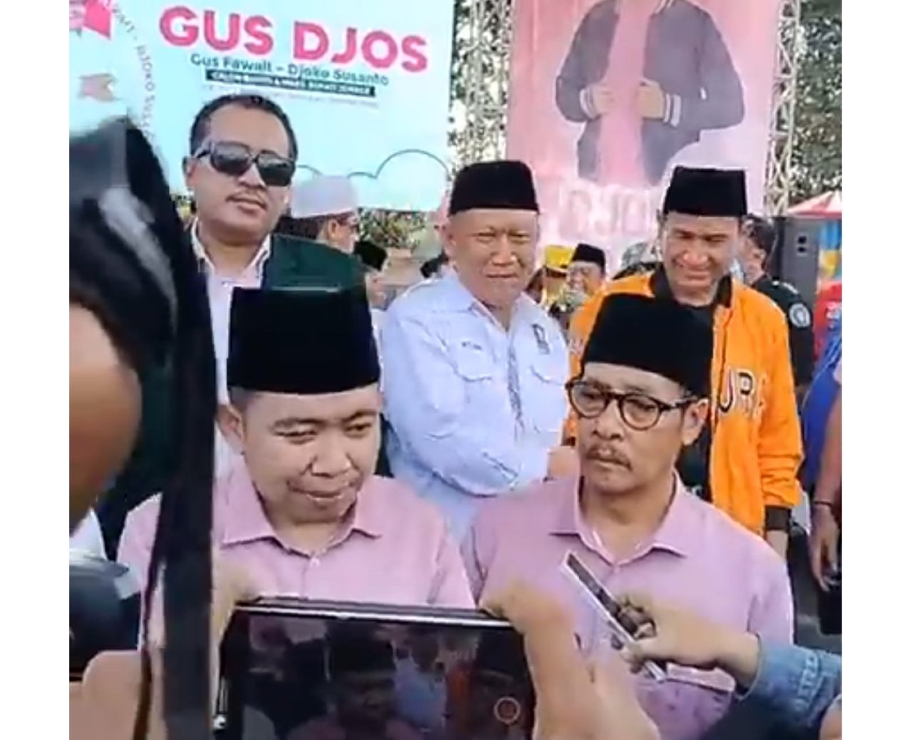 Puluhan Ribu Massa Deklarasikan Paslon Bupati dan Wakil Bupati Jember Gus Fawait dan Joko