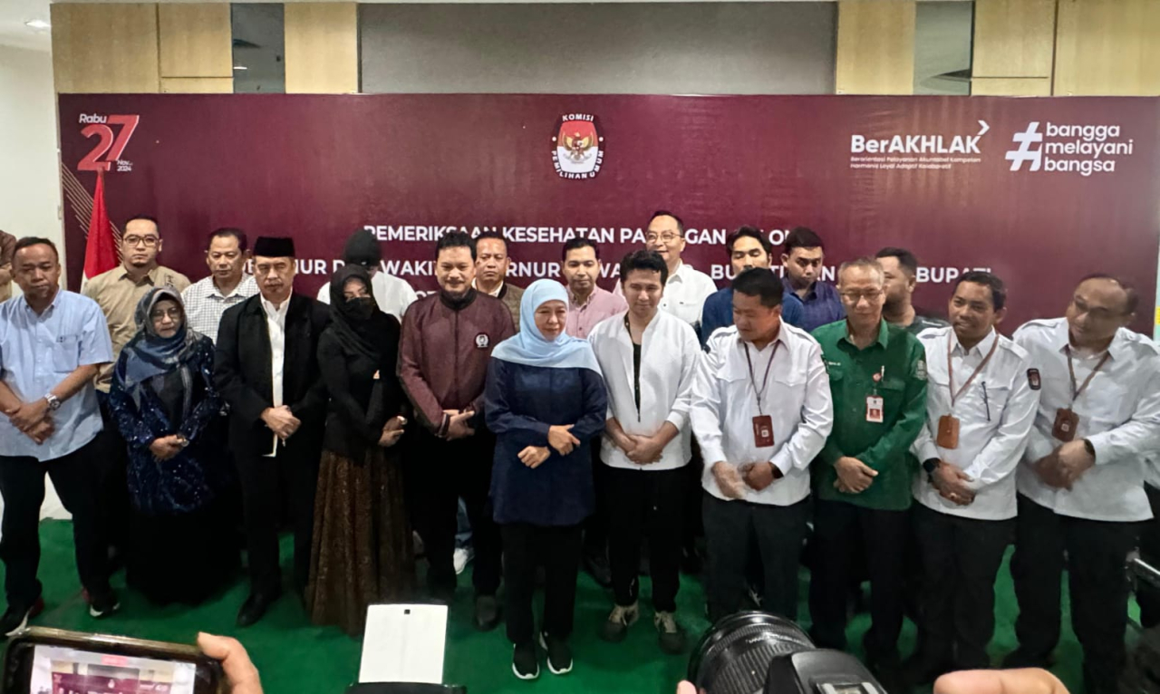 Paslon Bupati dan Wakil Bupati Lamongan Abdul Ghafur dan Firosya Shalati Jalani Tes Kesehatan 