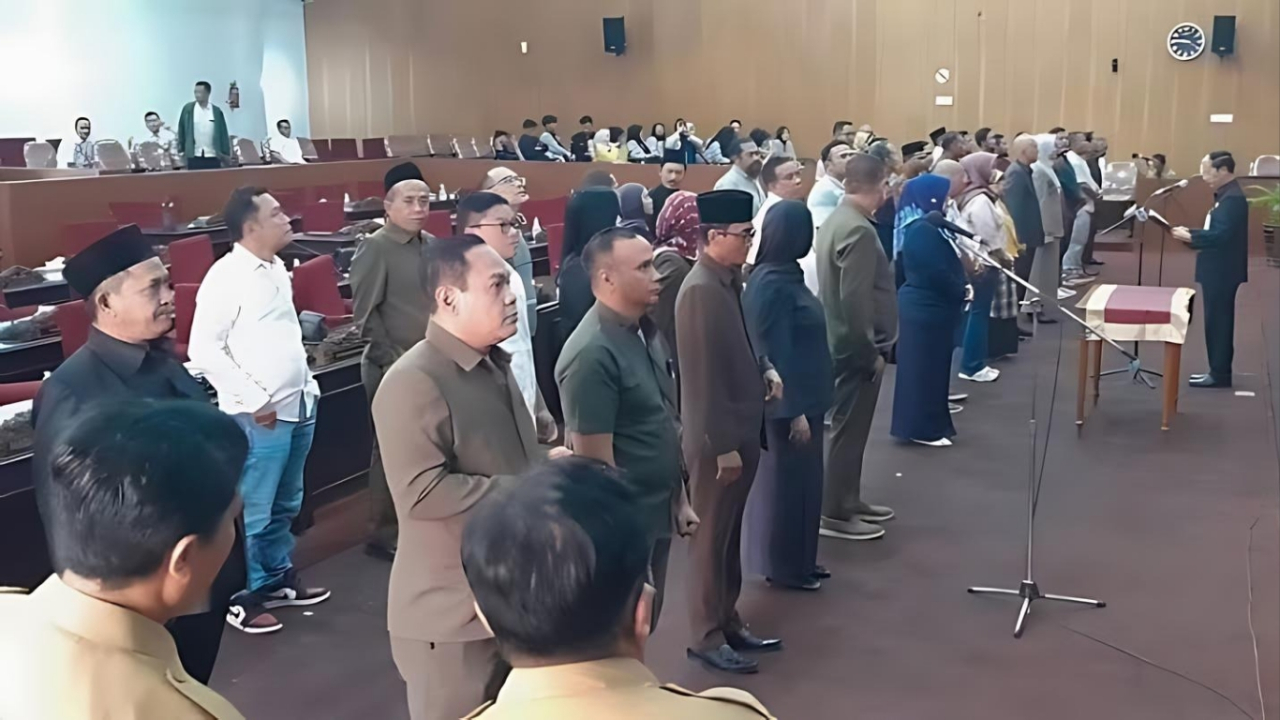 50 Anggota DPRD Kabupaten Semarang Periode 2024-2029 Resmi Dilantik