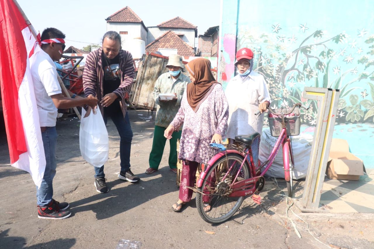 HUT RI ke-79, AWS Gelar Upacara Bendera dan Aksi Sosial