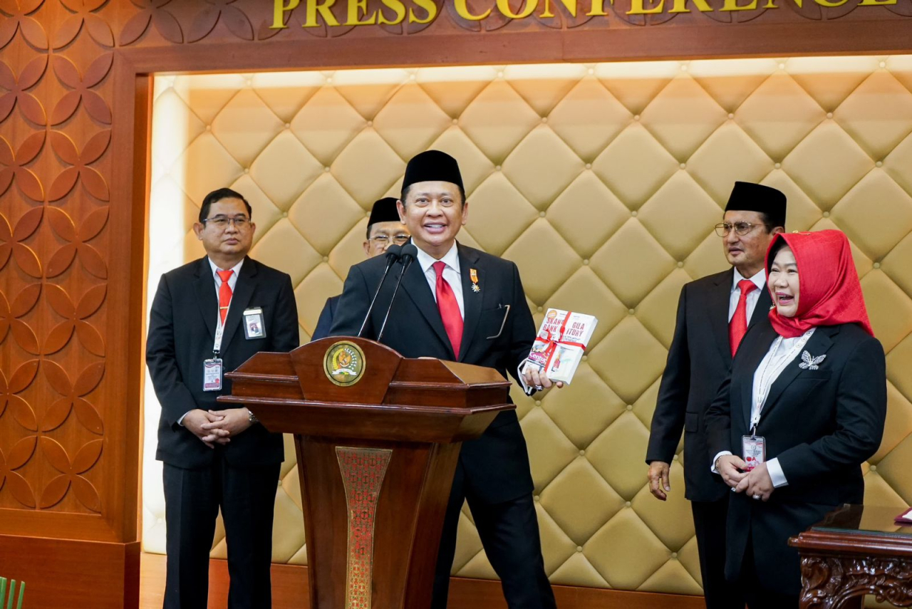 Ketua MPR RI Bamsoet Sumbangkan 38 Judul Buku Karyanya ke Perpustakaan Sekretariat Jenderal MPR RI