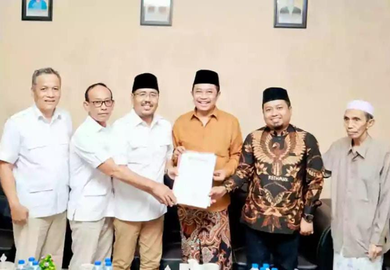 Gerindra Resmi Berikan B1-KWK Pada Pasangan Ra Hamid-Ra As'ad