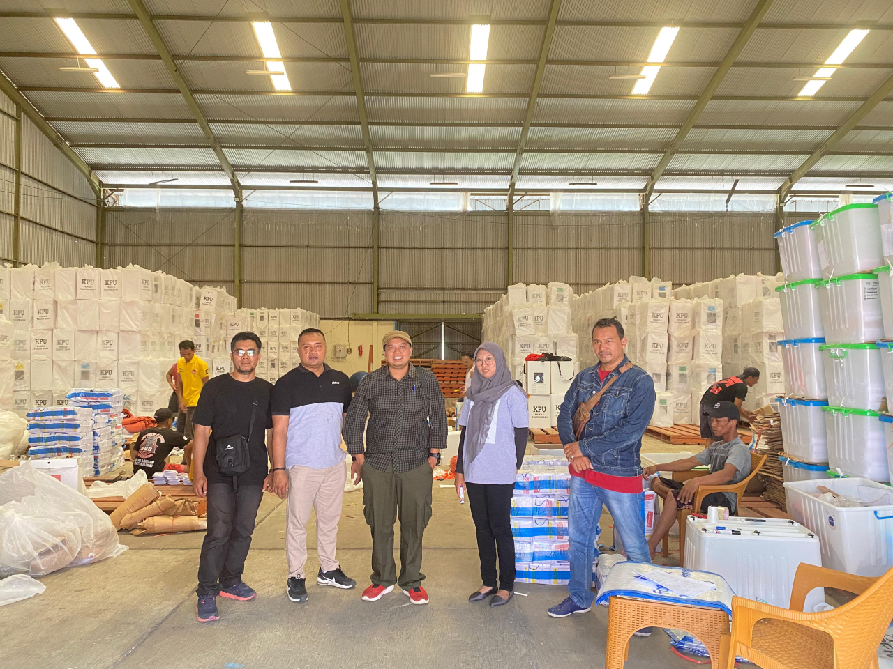 KPU Bondowoso Pastikan Kesiapan Logistik Pilkada 2024