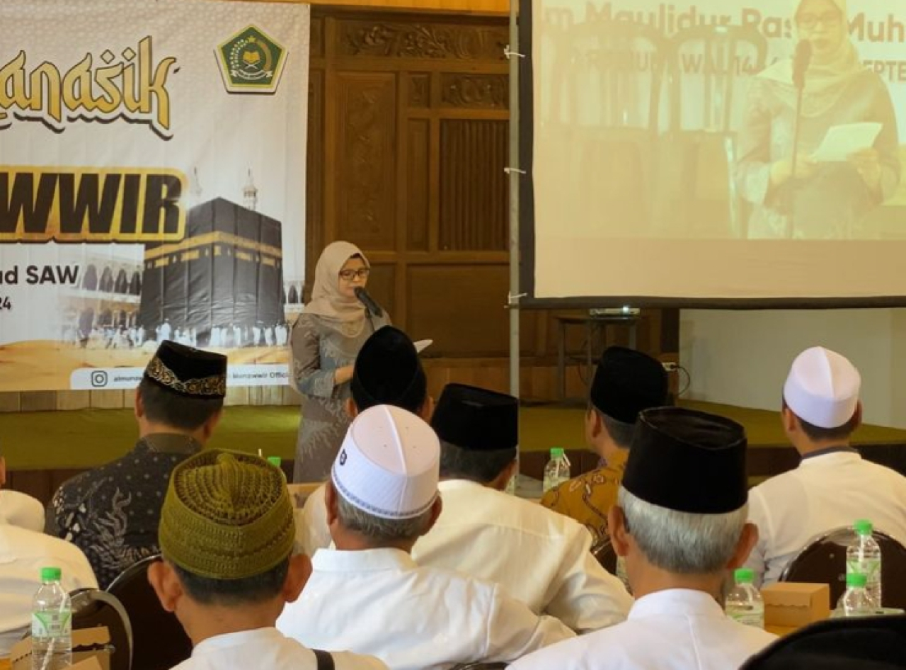 Bupati Blitar Harap Kehadiran KBIHU Al Munawwir Dapat Meningkatkan Kualitas Pelayanan Haji