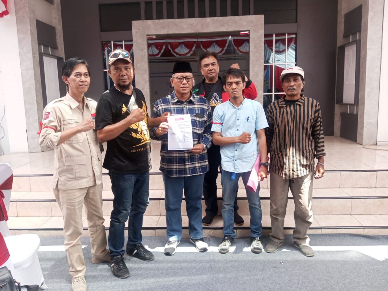 Buntut Kecewa kepada Parpol, Aliansi Relawan Surabaya Maju Deklarasi Menangkan Bumbung Kosong 