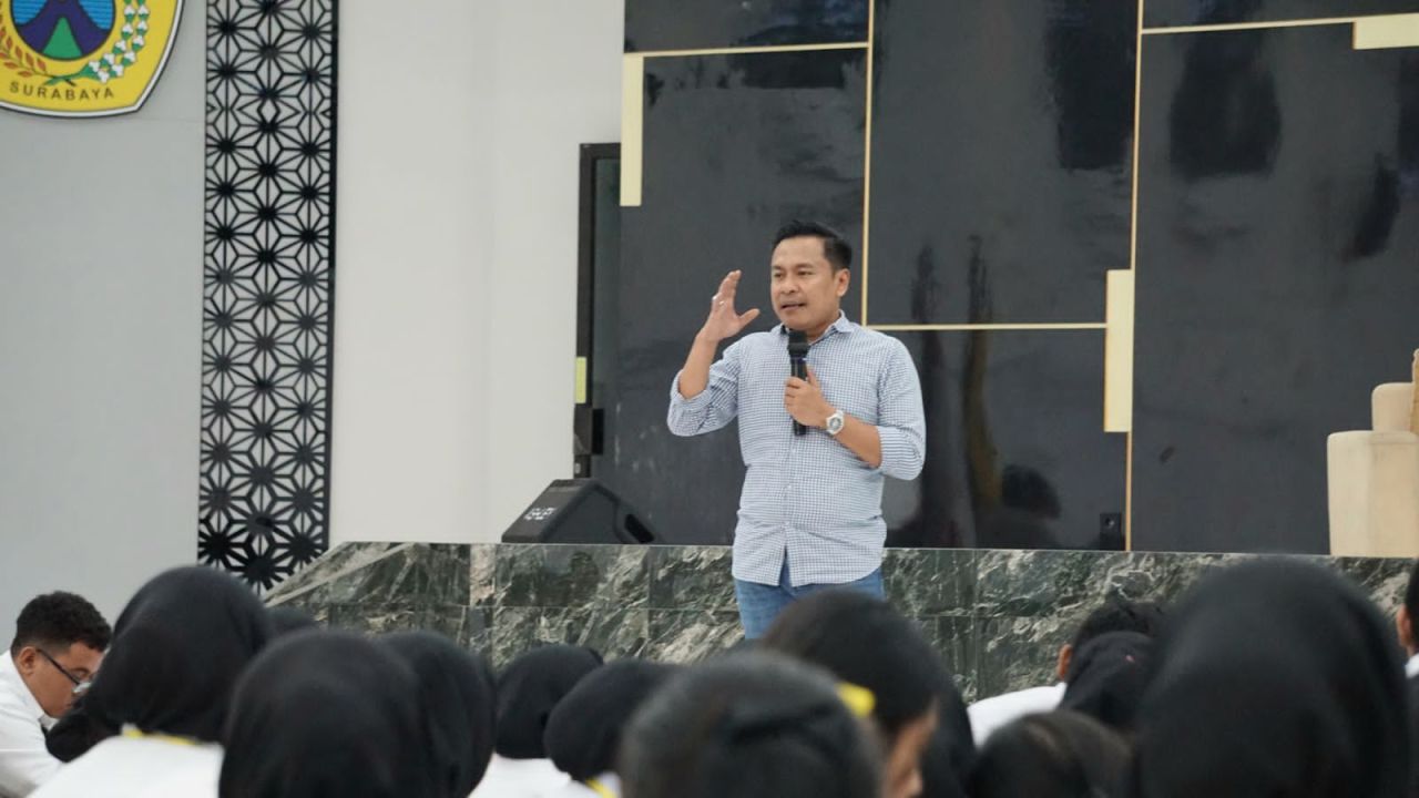HUT Golkar ke 60, Golkar Surabaya Berangkatkan 60 Bus Ziarah Wali 5