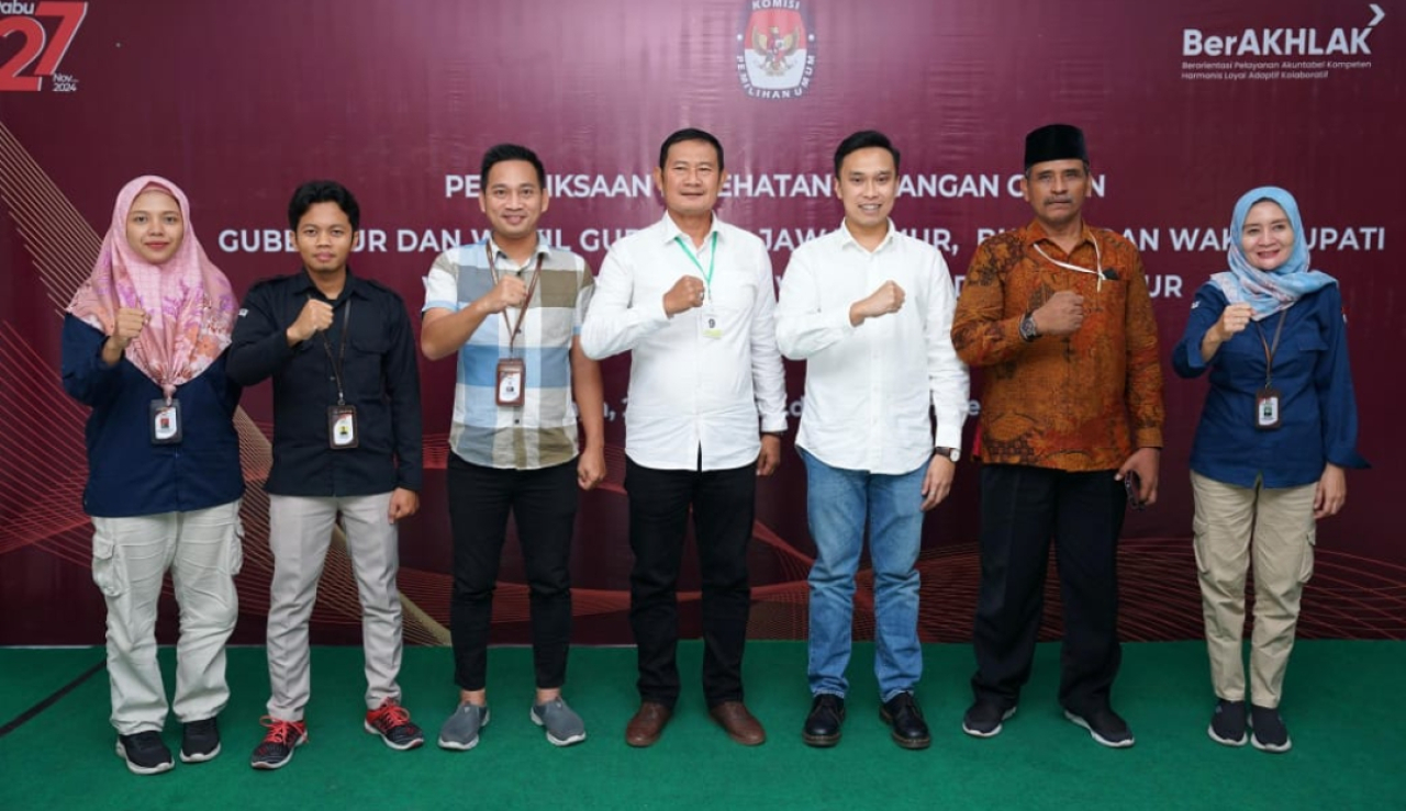 Dua Bapaslon Bupati dan Wakil Bupati Lamongan Selesai Lakukan Pemeriksaan Kesehatan