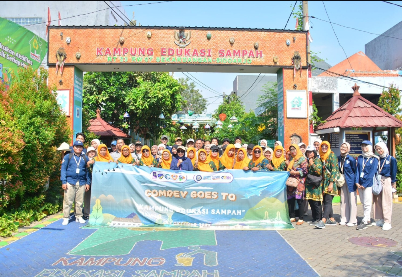 Membangun Kekuatan Perubahan di Masyarakat : Dari Sampah Menjadi Peluang