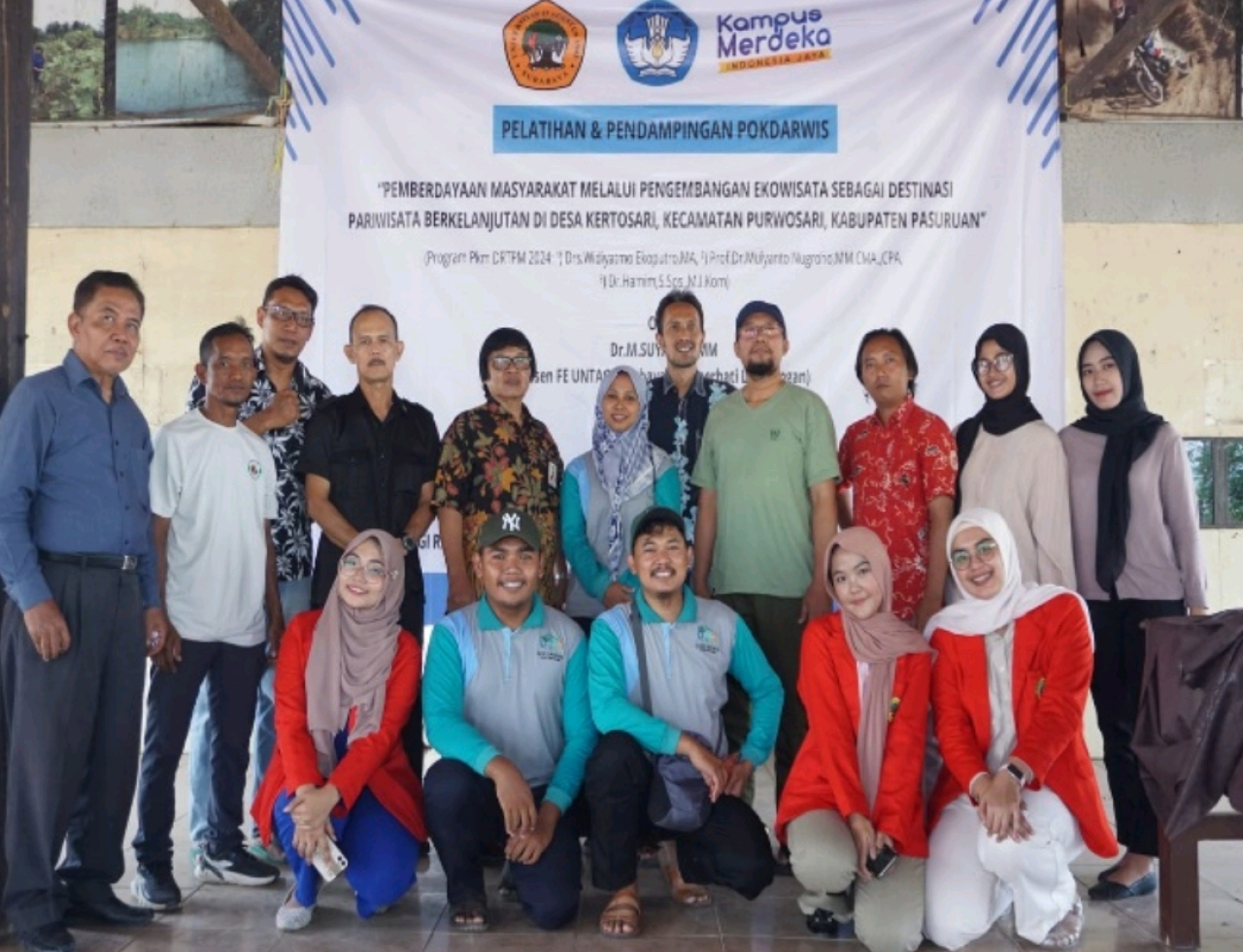 Dosen Untag Surabaya Lakukan Pendampingan, Pelatihan Pokdarwis dan Membatik Dengan Pewarna Alami di Desa Kertosari