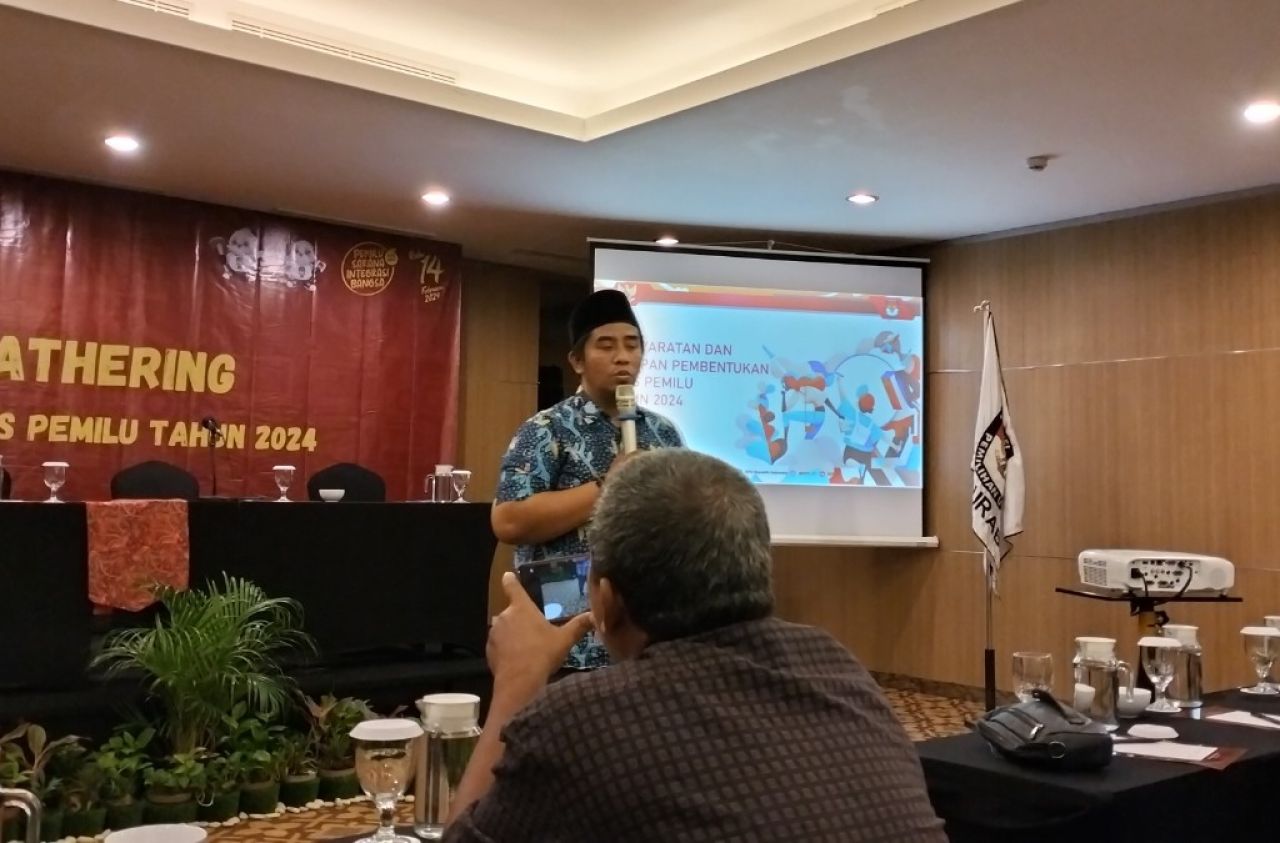 Lawan Bumbung Kosong, Debat Pilwali Surabaya Tetap Digelar dengan Konsep Berbeda 