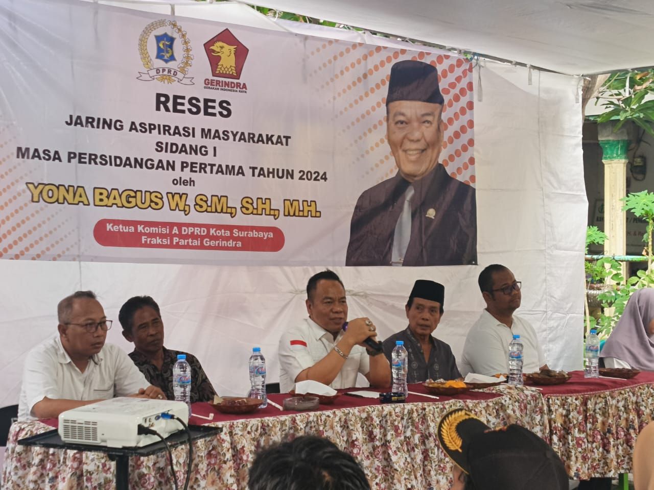 Serap Aspirasi di Perum UKA Sememi, Yona Disambati Infrastruktur, Beasiswa hingga Zonasi 