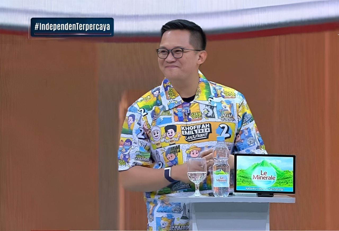 Debat Kedua Pilgub Jatim, Khofifah-Emil Tekankan Tata Kelola Inklusif dan Inovatif untuk Keadilan